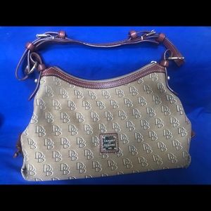 DOONEY & BOURKE HOBO STYLE PURSE